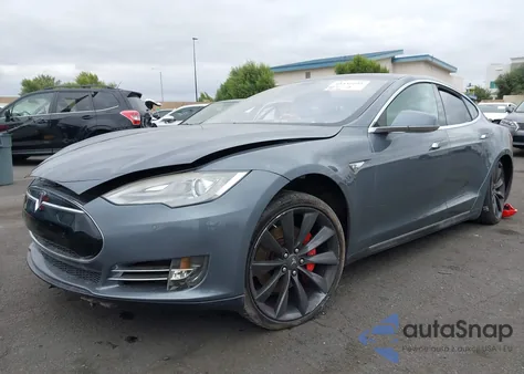 2014 Tesla Model S P85 из США, поврежденный, VIN 5YJSA1H13EFP36108